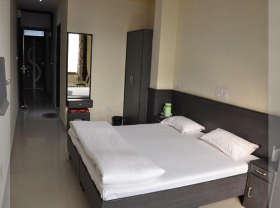 Hotel Soni Space Джайпур Номер фото